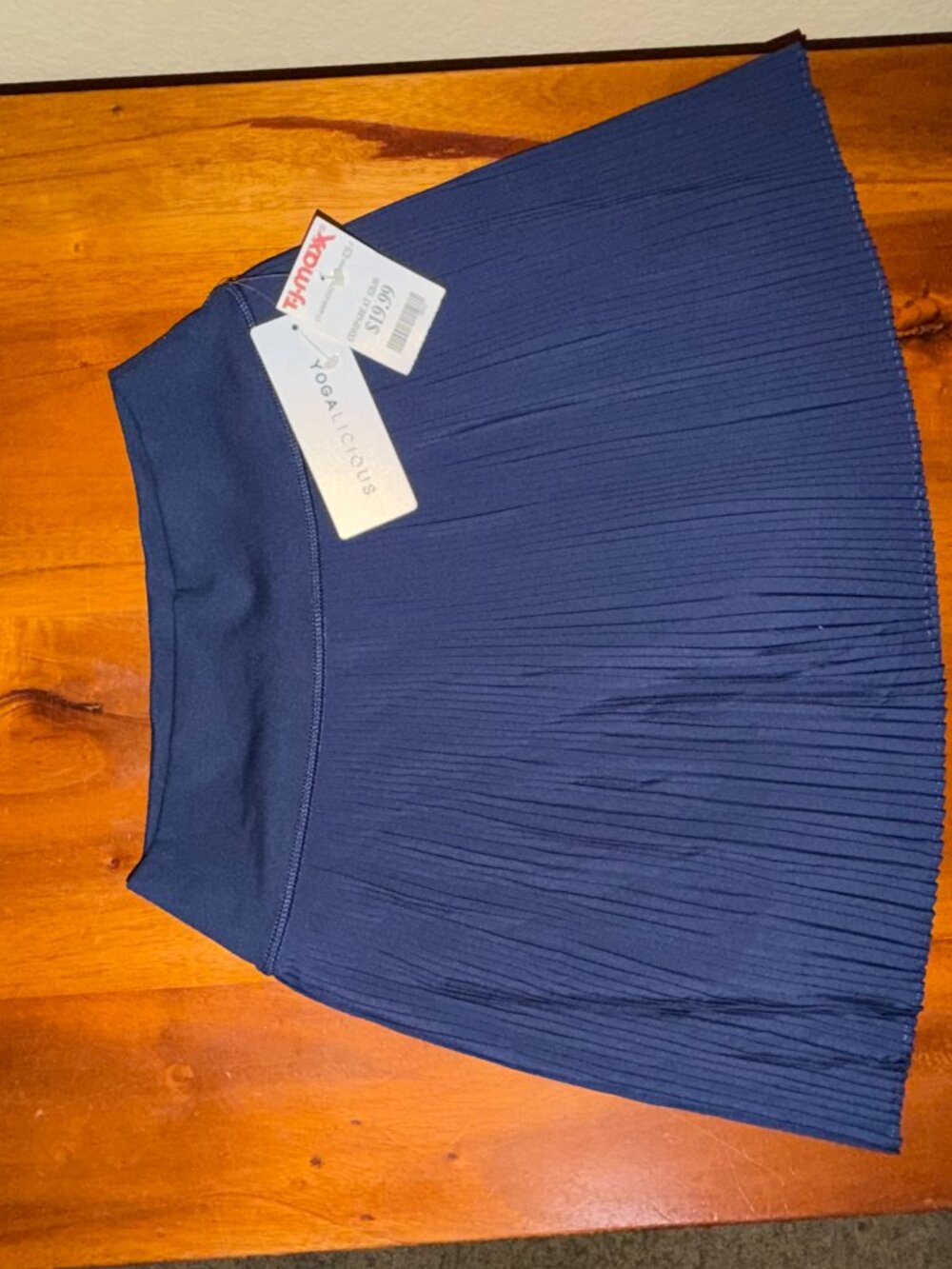 Yogalicious Navy Pleated Tennis Skort - Size S NWT